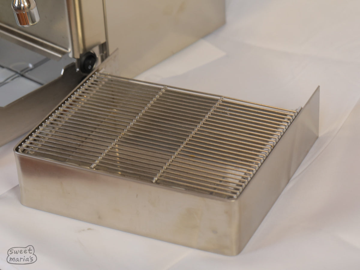  like the 3 stage heat level switch hidden behind the drip tray.
