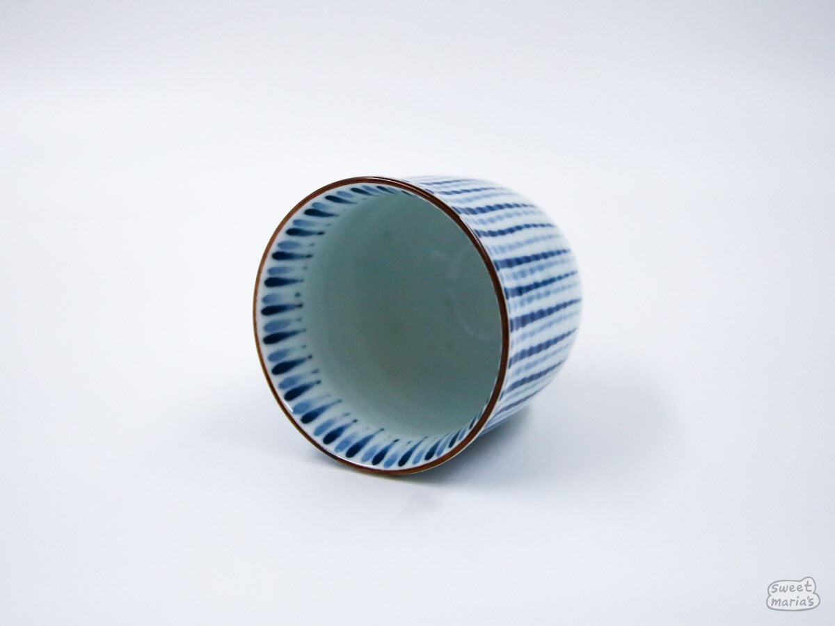 The Blue Tokusa Cup features a striped Tokusa pattern with bronze accents.